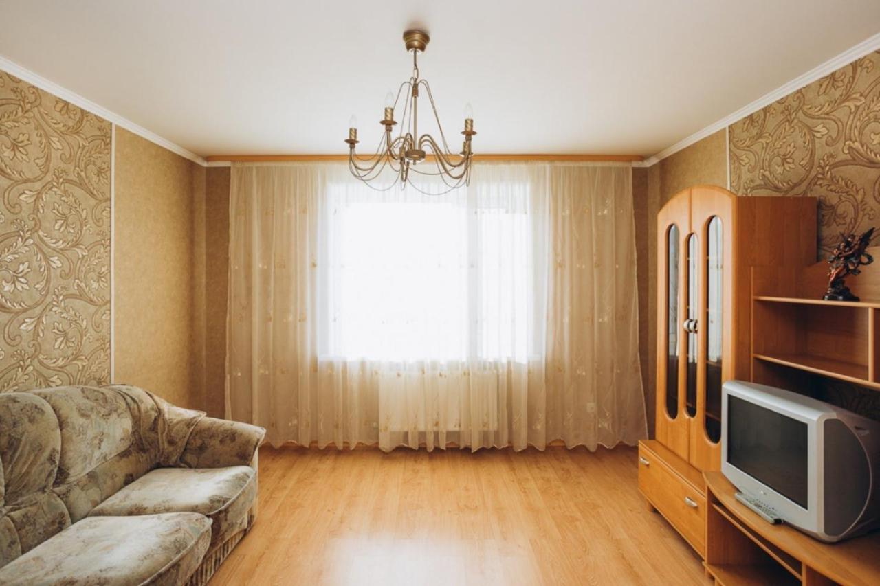 Apartment In The Center Сумы Экстерьер фото